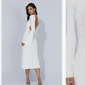 Meshki Juniper Flare Sleeve Knit Midi Dress - White XS
